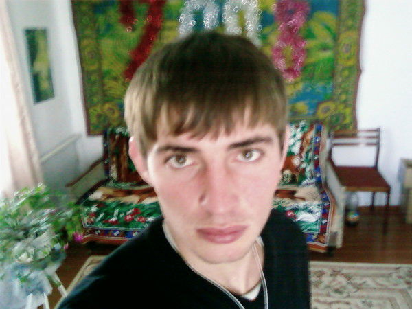 Владимир Попов