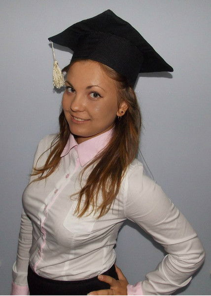 Рыжова Люба