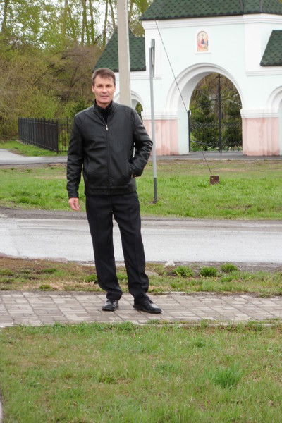 Павел Комаров