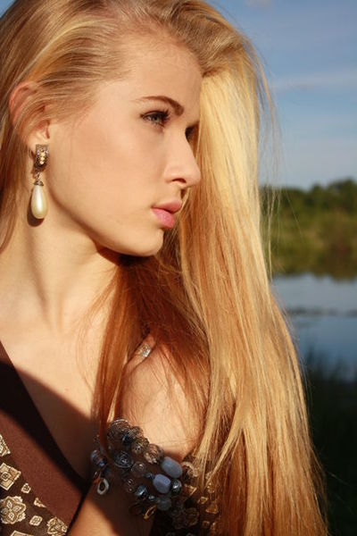 Арина Козачук