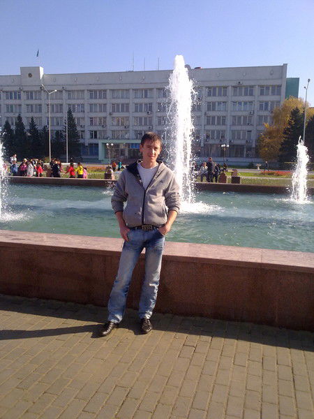 Андрей Алеников