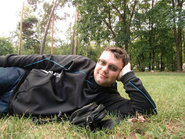 Александр Емельянов