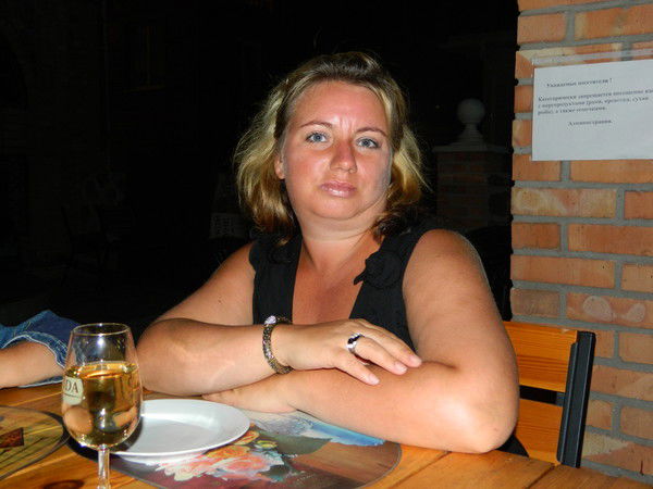 Наташа Елиизарова