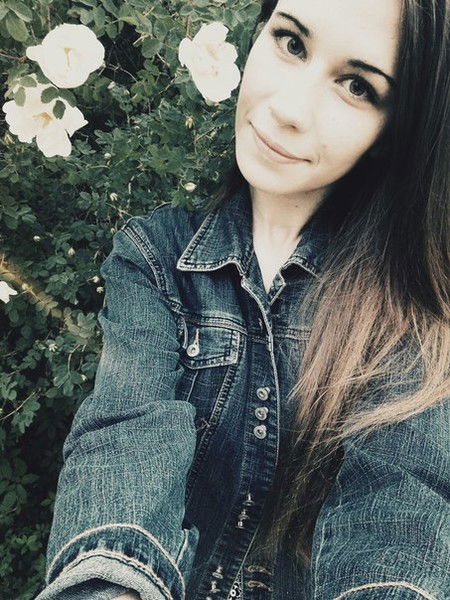 Лера Хронина