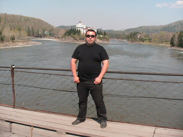 Арташес Авакян