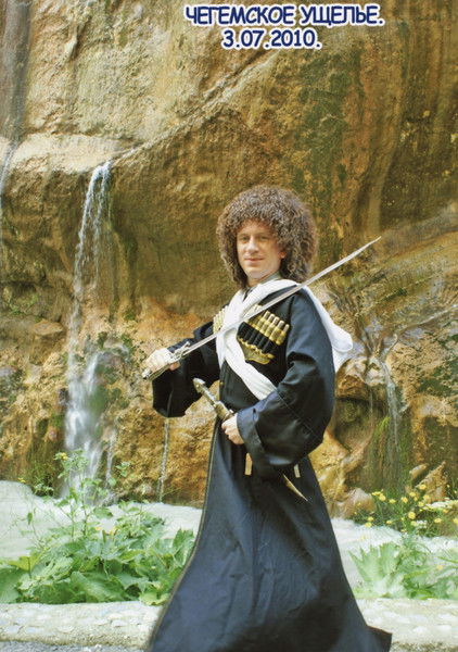 Виталий Леонов