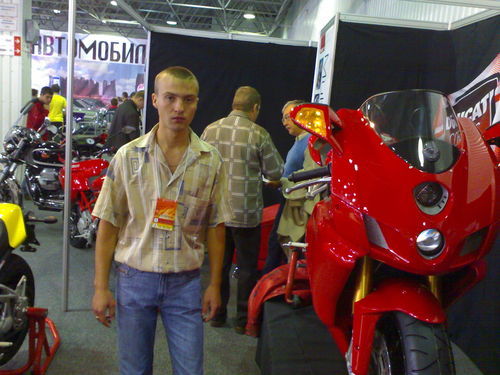 Неизвестно Неизвестно