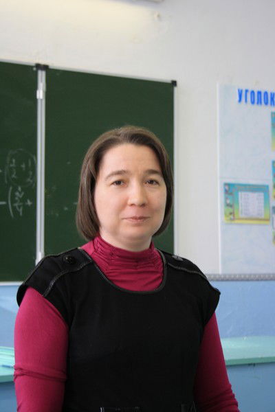 Елена Быстрицкая