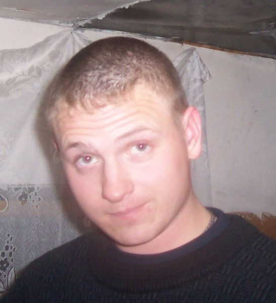 Дениc Абраменко