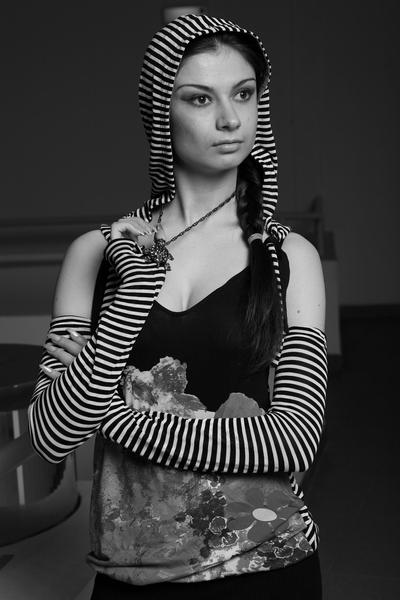 Тина Ковалева