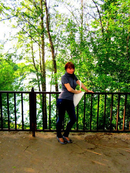 Оленька Романова