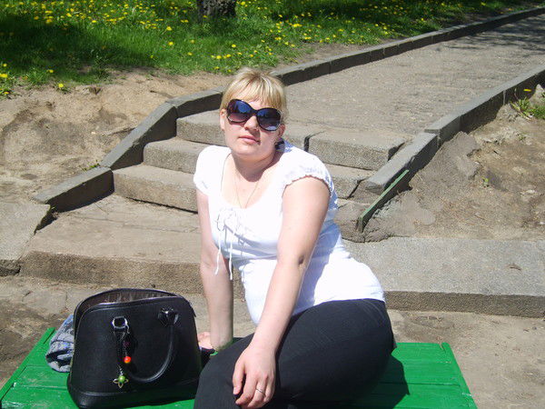 Анна Азарова