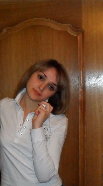 Елена Стрельцова