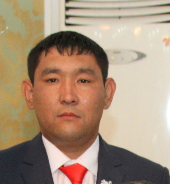 Айдын Есбатыров