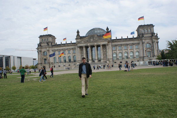 Валерий Поленов