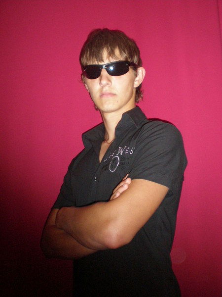 Виктор (((Хех)))