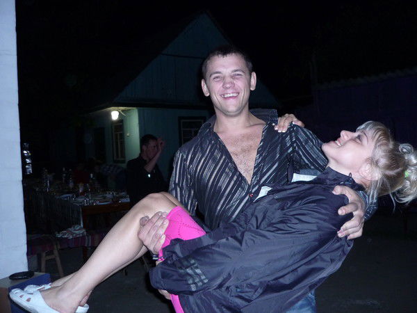 Денис Николаев