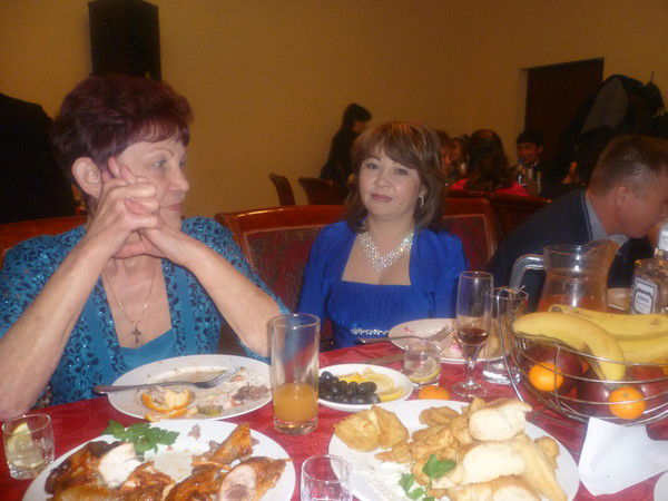 Лариса Жанузакова