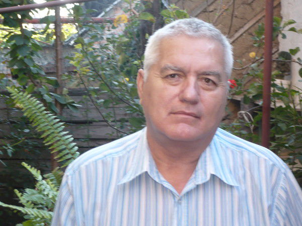 Владимир Козаченко