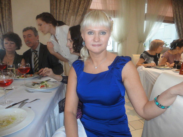 Валя Болсуновская