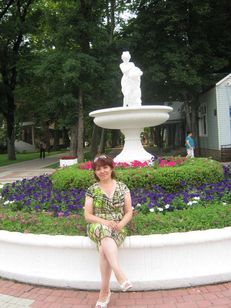 Елена Костючик