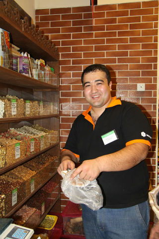 Ахаджон Шарипов