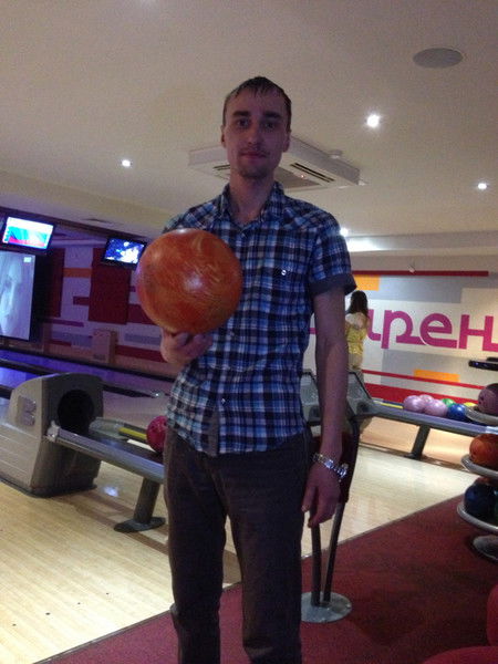 Александр Воронов