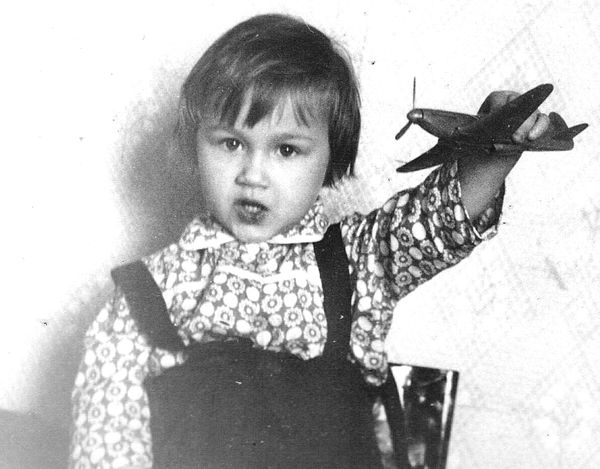 Елена Горячая