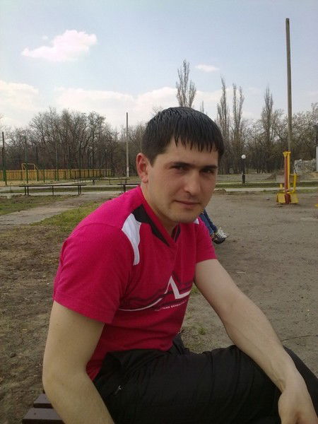 Максим Назаренко