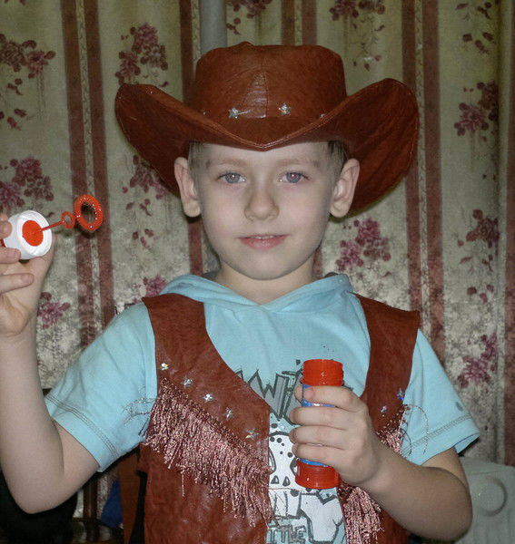 Денис Колесников