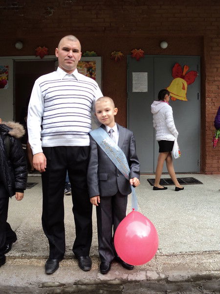 Игорь Белев