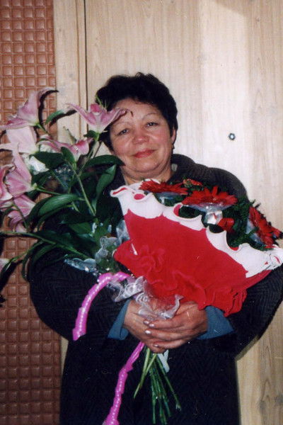 Нина Демонова