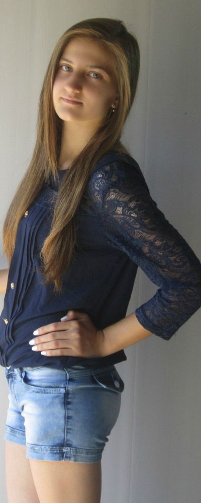 Люда Сафронова