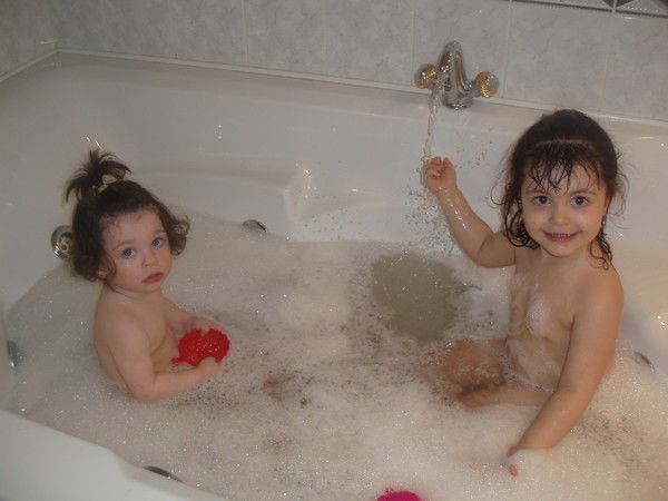 Лиза Адаева