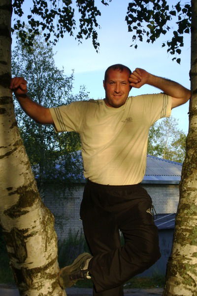 Александр Якушев