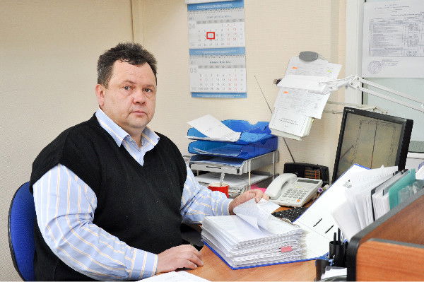 Дима Устинов