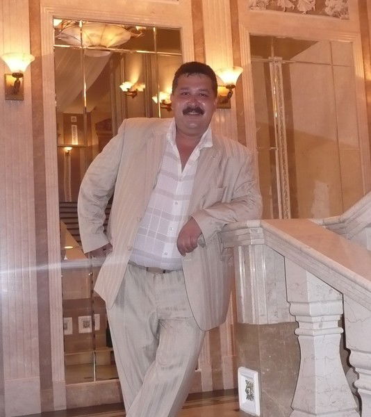 Роберт Амануллин