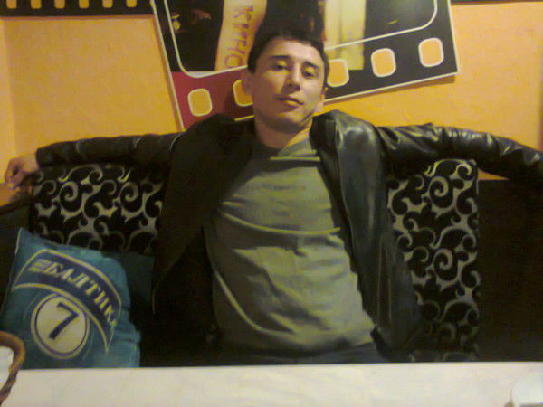 Азамат Доскендиров