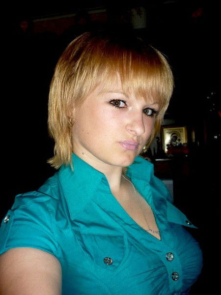 Олечка Артамонова