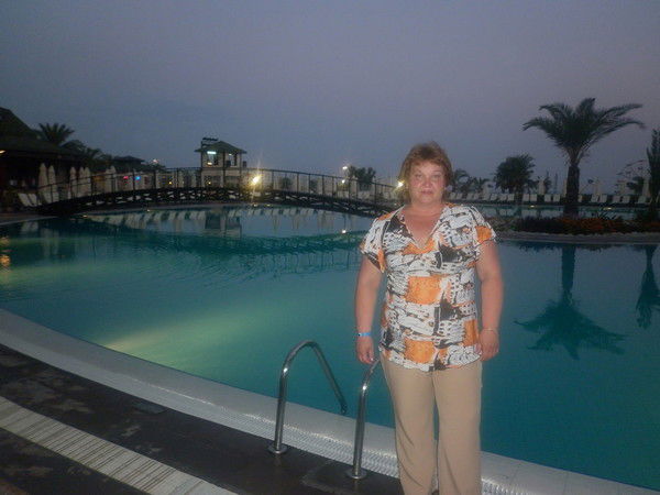 Нина Ахмедова