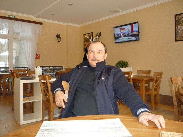 Борис Искаков