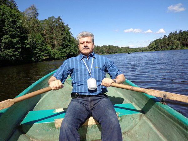 Владимир Карлюк