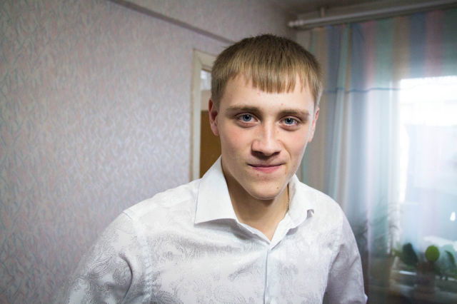 Александр Николаев