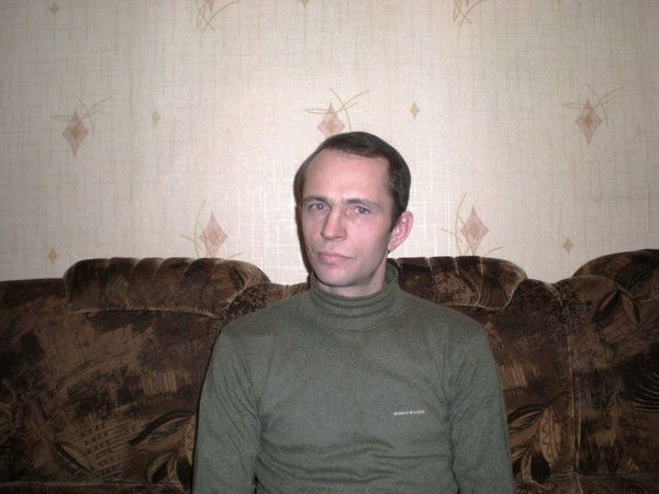 Александр Леонтьев