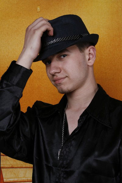 Александр Яковлев