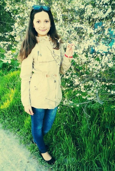 Вика Клинчева