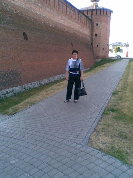 Лёля Скрынник