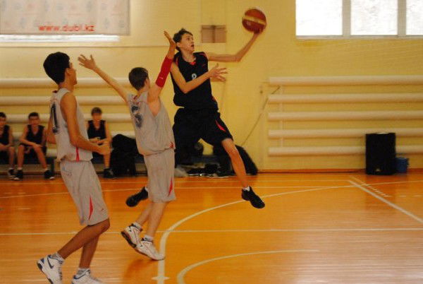 Кирилл Шварёв