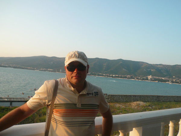 Юрий Адамов