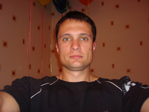 Дмитрий Буянов